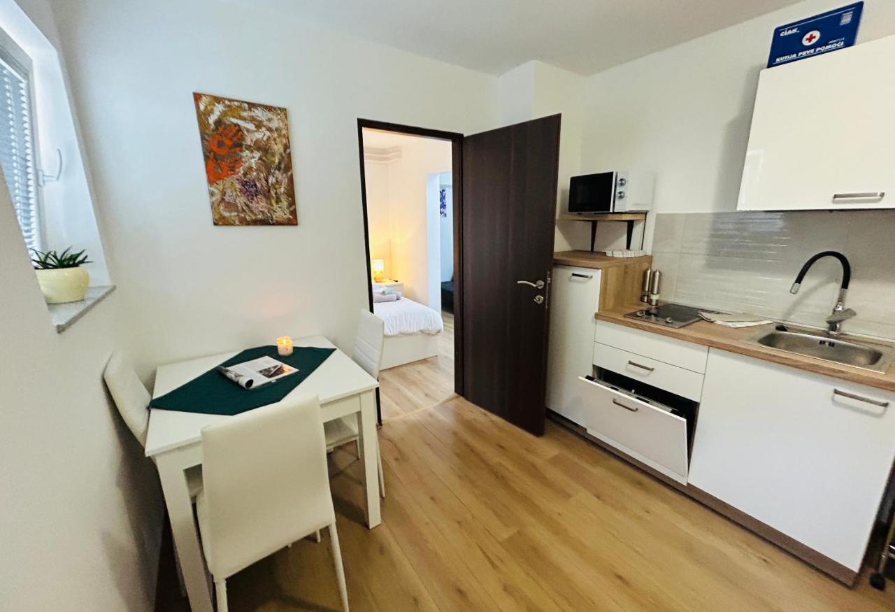Apartment In Time Sesvete Luaran gambar