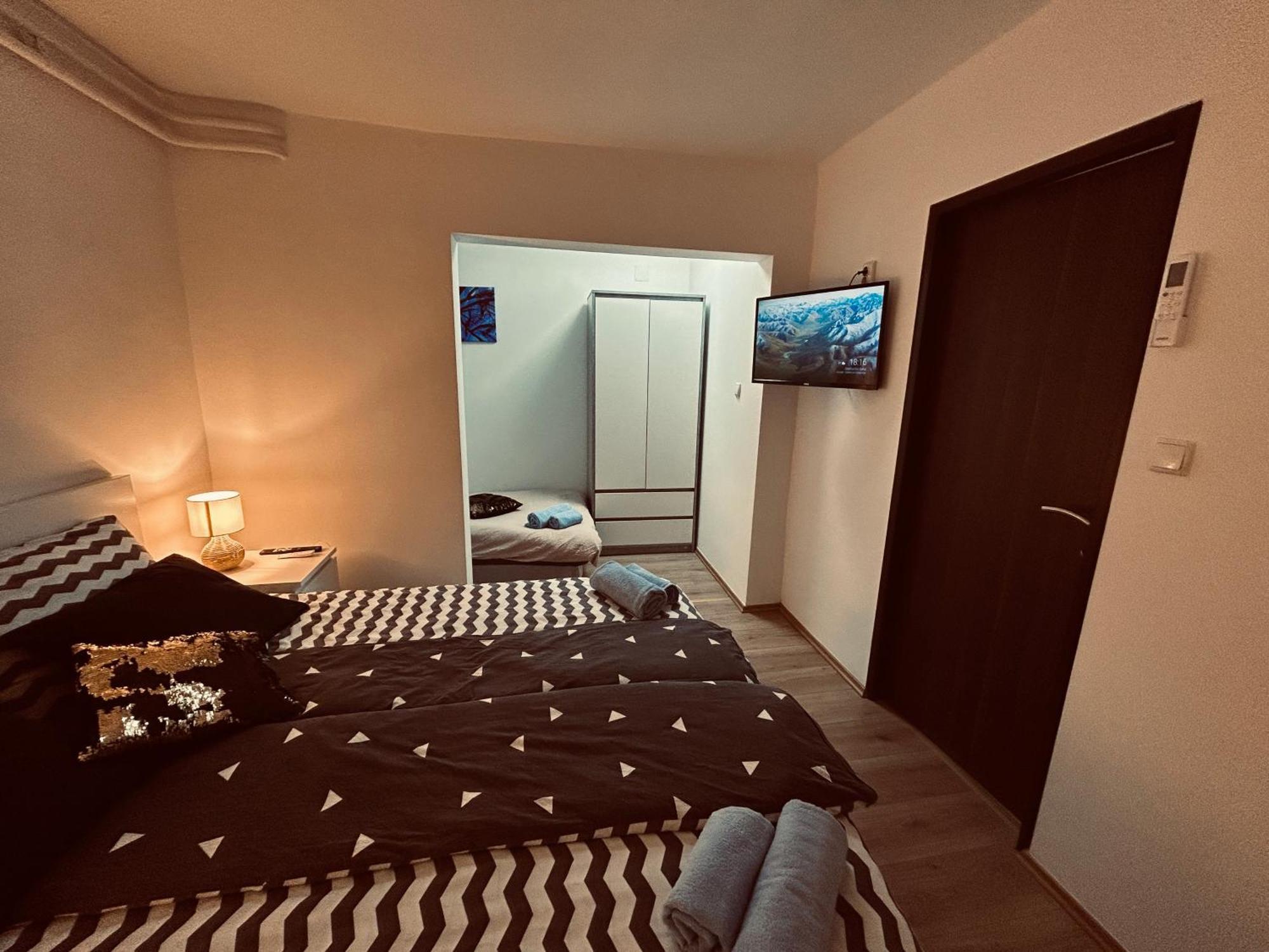Apartment In Time Sesvete Luaran gambar